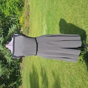 Dressbarn Gray Sleeveless Dress